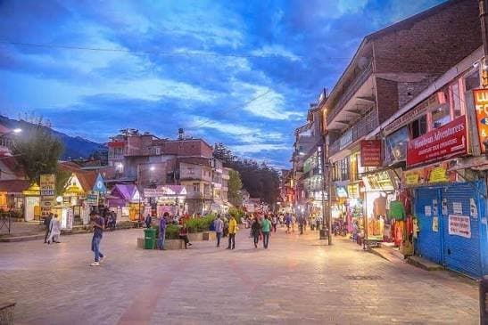 Manali Mall Road 