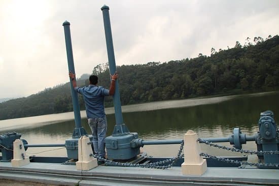 Kundala Dam Lake